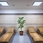 ホテル Wellness Holzberg 4*