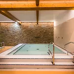 ホテル Wellness Holzberg Suchá Rudná