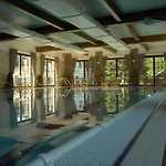 Wellness Holzberg ホテル 4*