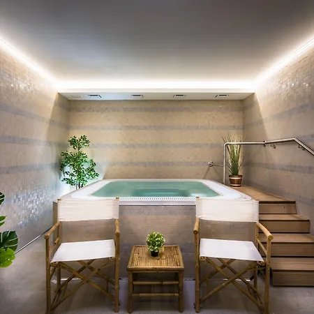 Wellness Holzberg Hotell 4*