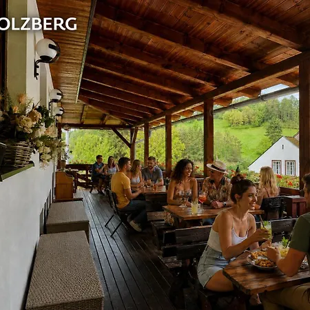 Otel Wellness Holzberg Suchá Rudná