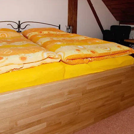 Wellness Holzberg - Krytý Relaxační Bazén, Dětský Bazén, Whirlpool, Sauna, Restaurace, Bowling, Venkovní Hřiště, Herna, Pingpong, Billiard